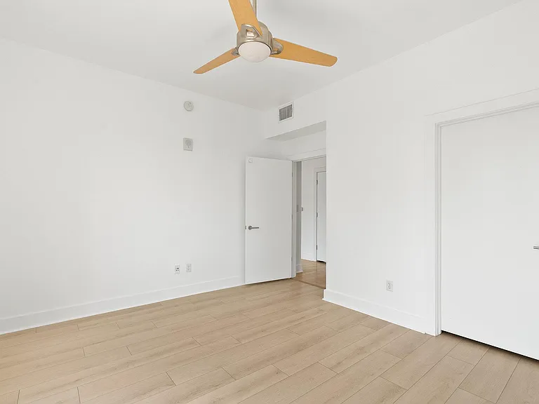 603 Davis St #1105 — Photo 9