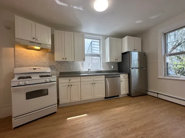 310 Bloomfield St APT 1, Hoboken, NJ 07030