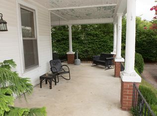 312 Aden St APT 3, Paris, TN 38242