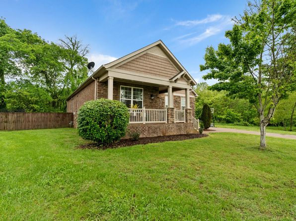 2014 Morton Dr, Spring Hill, TN 37174