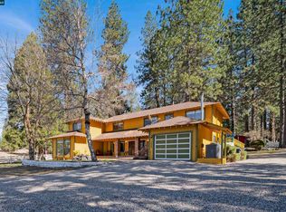 1324 Alves Rd, Weed, CA 96094