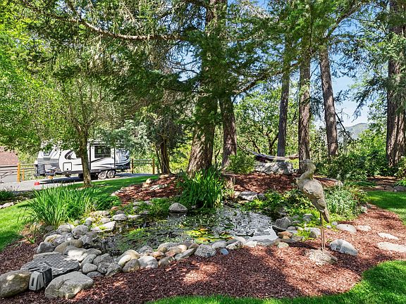 5th image of 2175 Birdseye Creek Rd