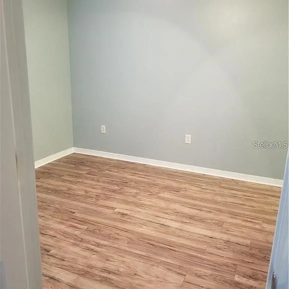 803 Lake Haven Sq #202 — Photo 10