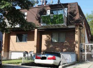 18-32 121st St, College Point, NY 11356