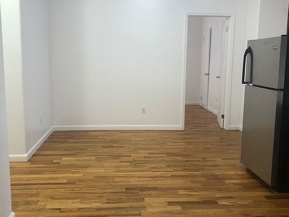 3rd image of 459 E 22nd St #C1