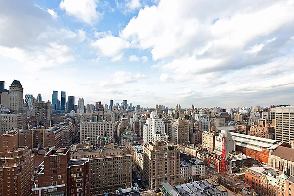 Sold by Town Residential | media 6