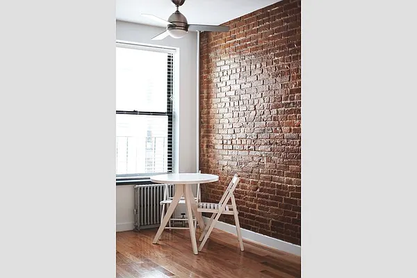 Rented by Stribling | media 16