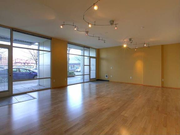 Commercial space