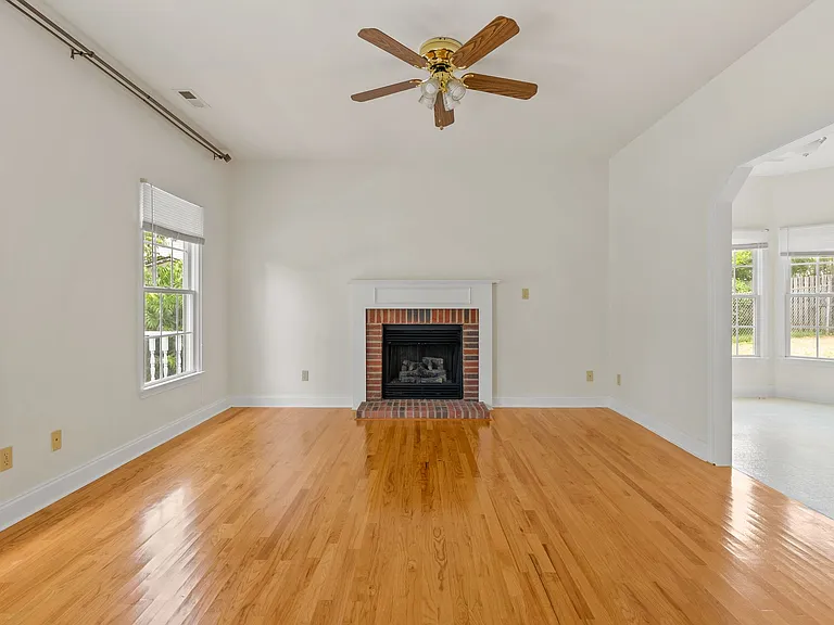 29 Mill Stone Dr — Photo 8