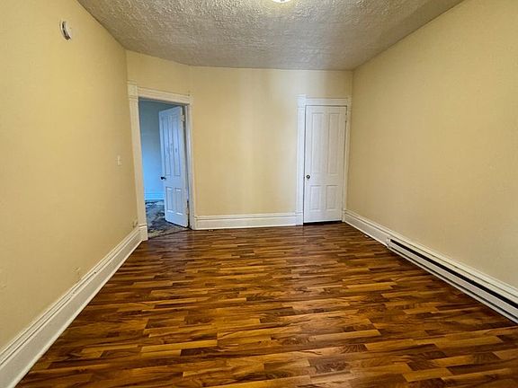 4th image of 136 N Longwood St APT G