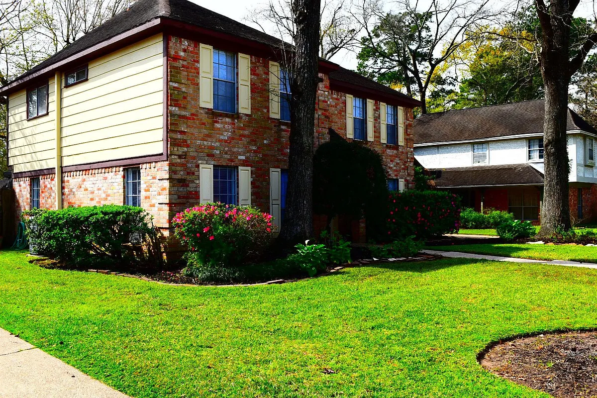 Building Photo - 5702 Timbers Trail Dr