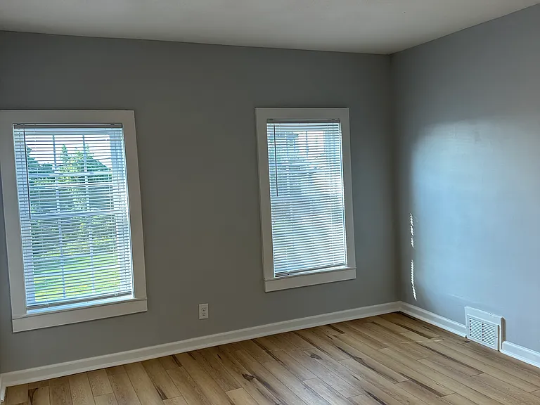 408 E Laurel St #2 — Photo 26