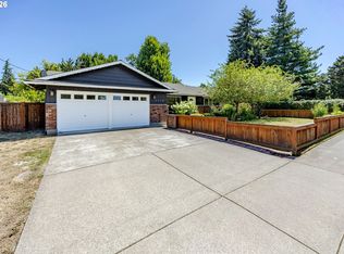2219 19th St, Springfield, OR 97477