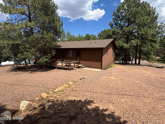 3rd image of 3300 Panorama Dr