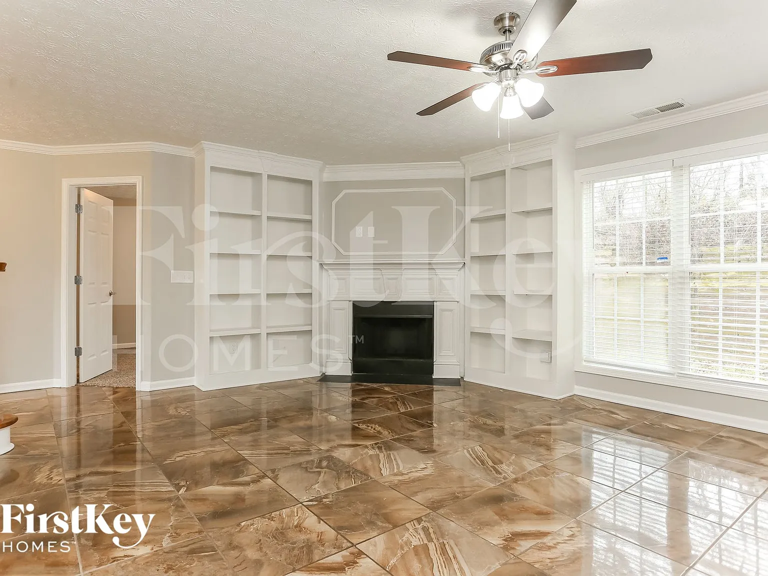 4 bed, 3.0 bath, 2976 sqft, $2,690 — Photo 3