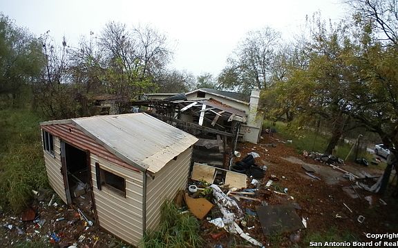 3rd image of 1103 Herbst St