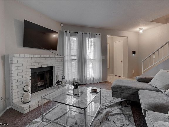 5th image of 573 Sellers Pl