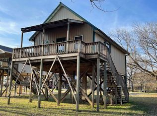 89B E Valley Rd, Hardy, AR 72542