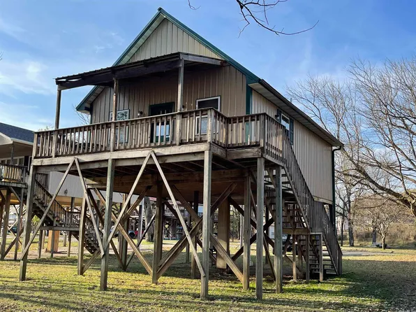 89B E Valley Rd, Hardy, AR 72542