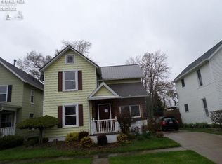 418 Park St, Willard, OH 44890
