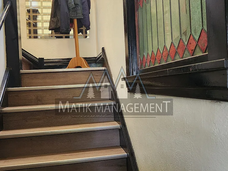 1825 1st St SW #2 — Photo 2