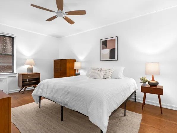 920 East 17th Street image 4 of 7