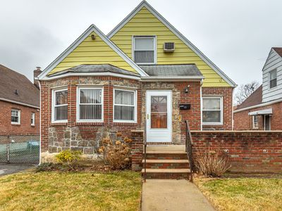 8026 237th St, Bellerose Manor, NY, 11427