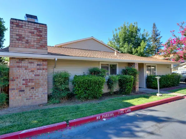 8363 La Riviera Dr, Sacramento, CA 95826