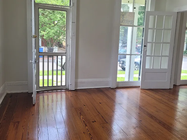 7502 Freret St — Photo 1