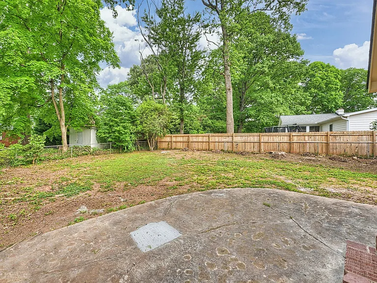 1500 Burnley Rd — Photo 23