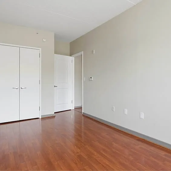 2 bed, 826 sqft, $1,000 — Photo 2