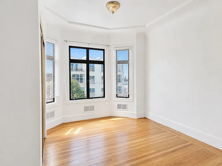 812 Taraval St #C — Photo 3