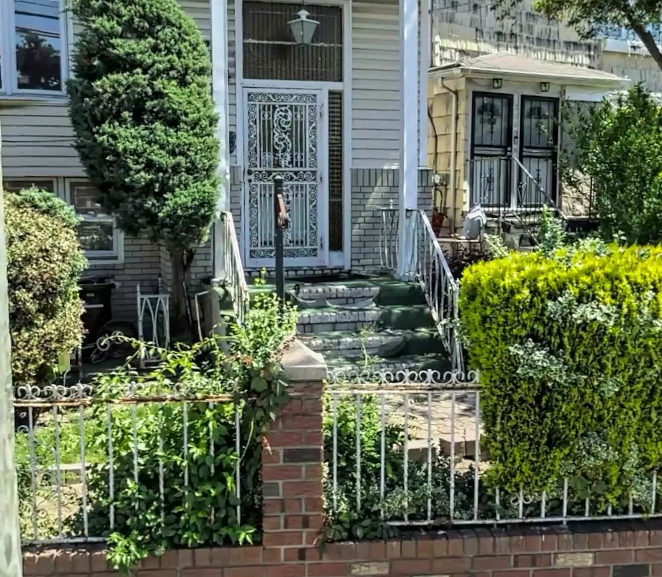 4 bed, $1,500 — Photo 1