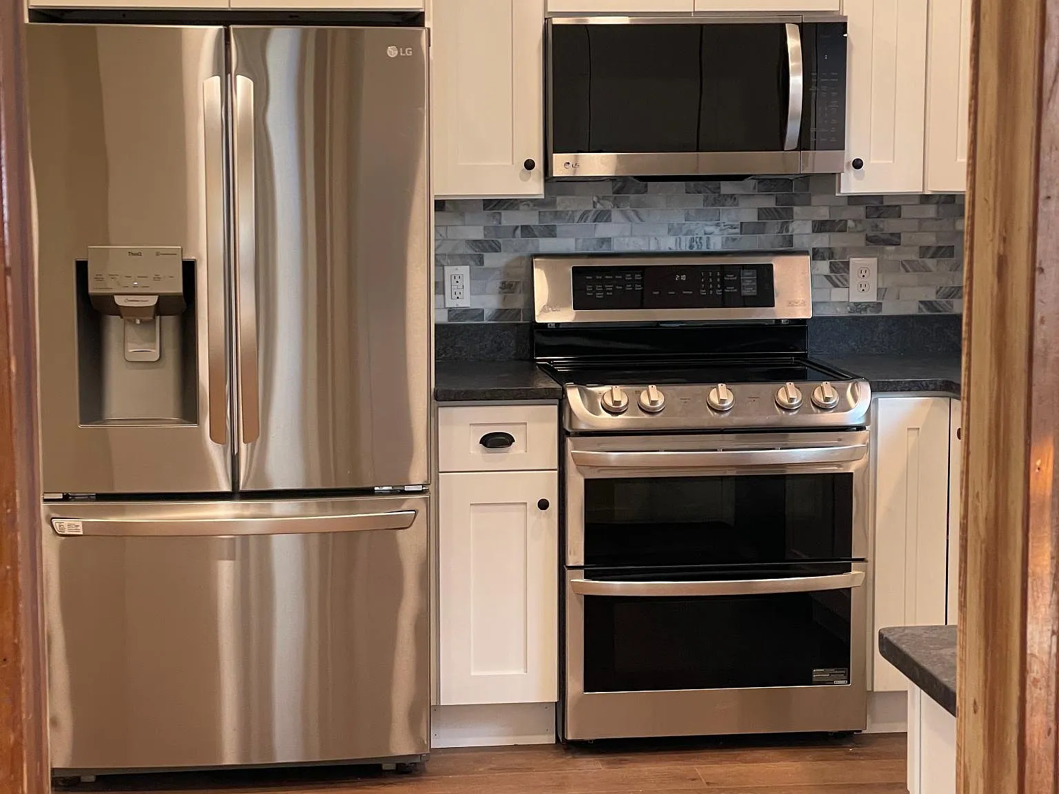 52 N Prospect St — Photo 3