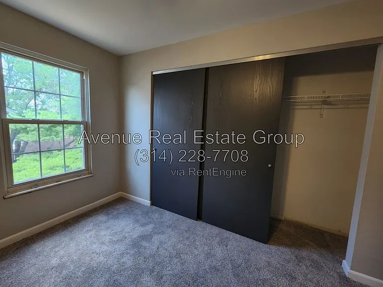 708 Ridgeside Dr — Photo 7