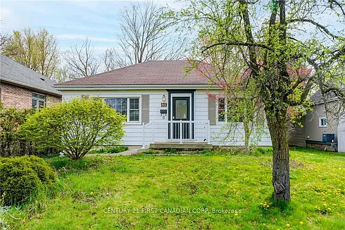 139 Britannia Ave #LOWER Photo 1 139 Britannia Ave #LOWER Photo 1