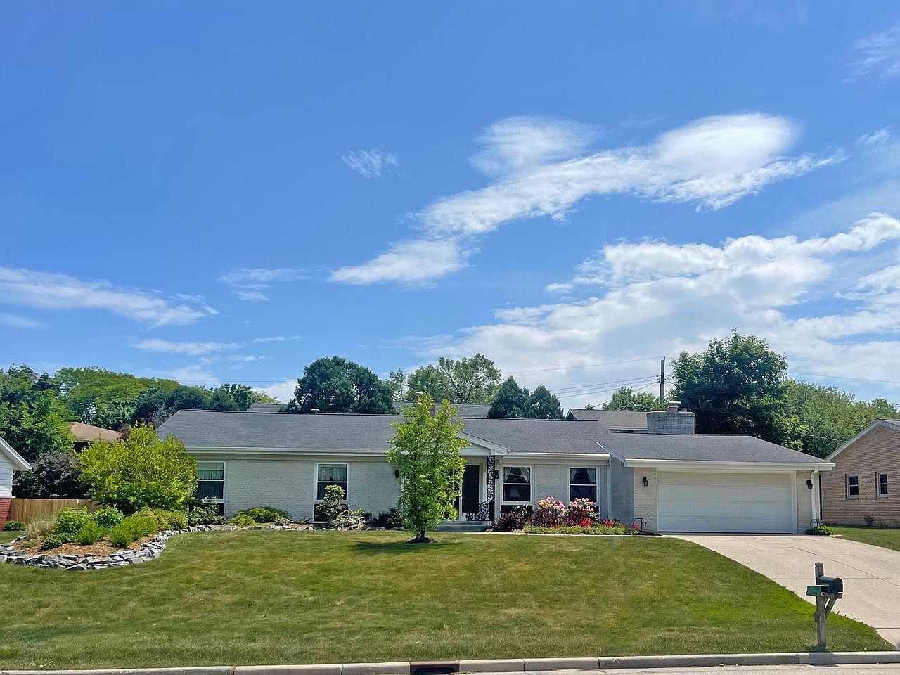 11927 West Locust STREET, Wauwatosa, WI 53222 Zillow