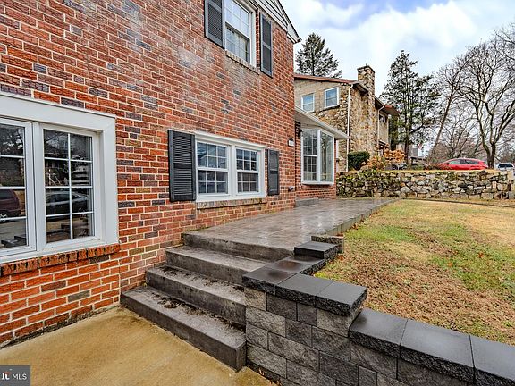 5th image of this home