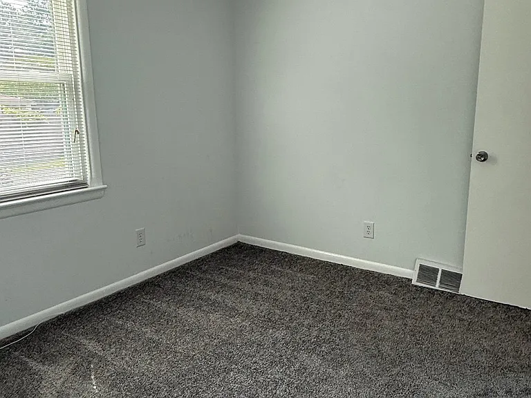 8110 Allentown Rd — Photo 37