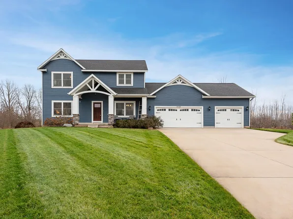5622 Caribou Ct, Middleville, MI 49333