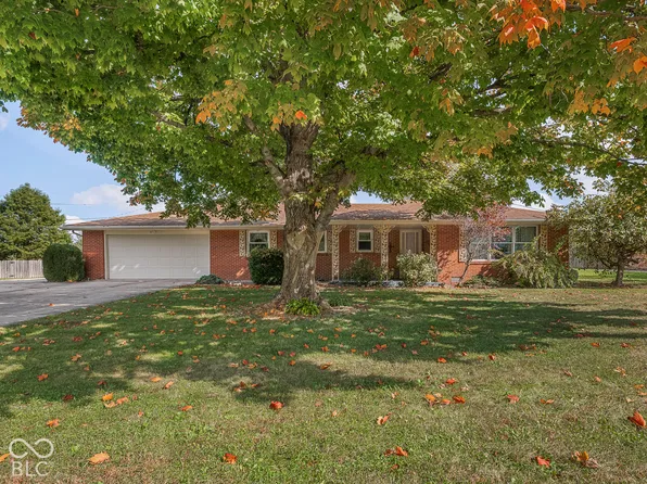 9008 Carriage Ln, Pendleton, IN 46064