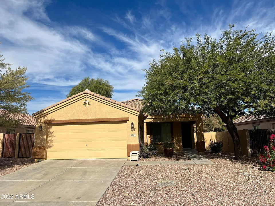 17442 W Watson Ln