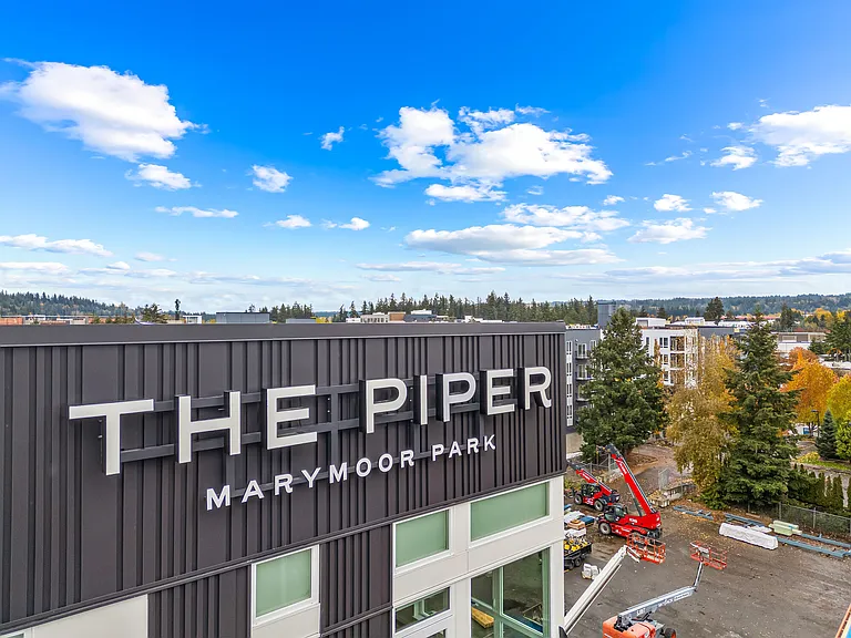 The Piper — Photo 20