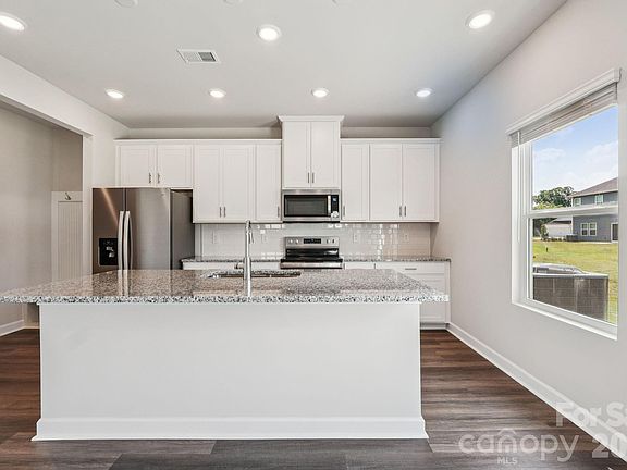 7th image of this home