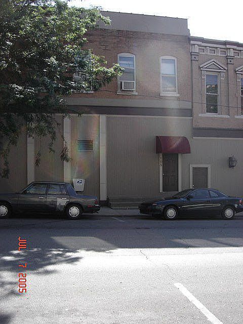 1st image of 105 S 5th St APT 1