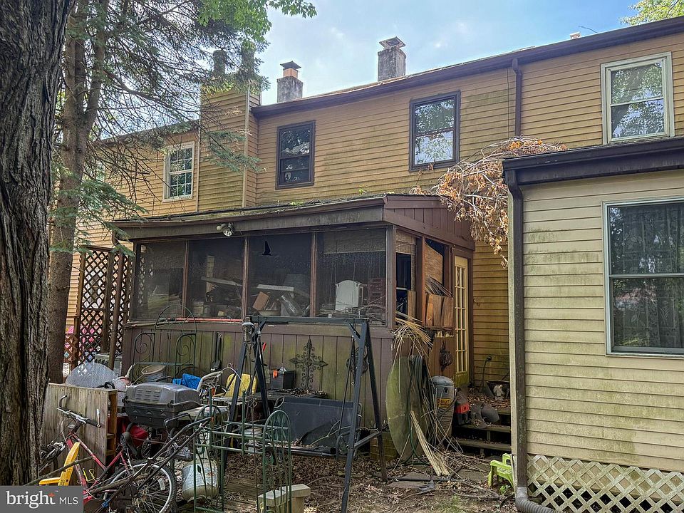 2nd image of 88 Providence Ave