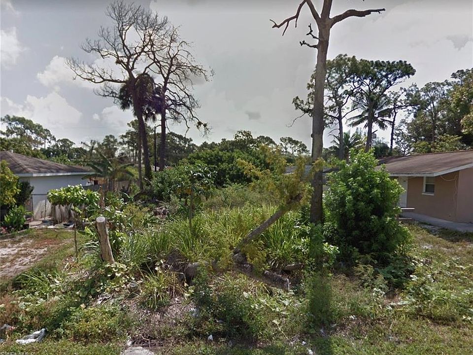 1st image of 5543/5545 6th Ave
