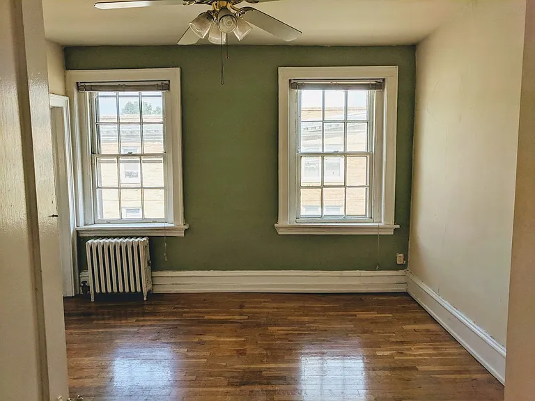 2832 Monument Ave.* — Photo 3