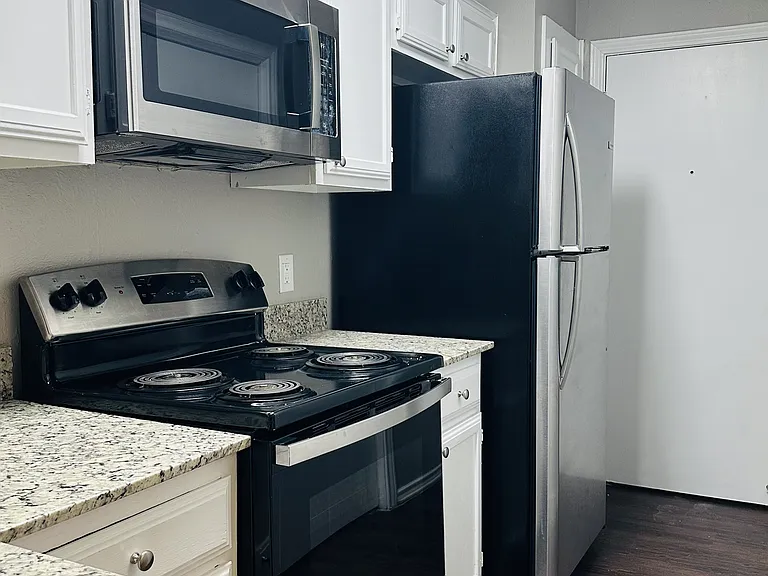1601 Wynn Joyce Rd — Photo 26