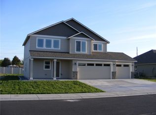 712 5th Ave NE, Ephrata, WA 98823